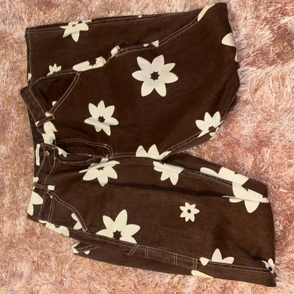 Pacsun Brown High-Waisted Flower Jeans